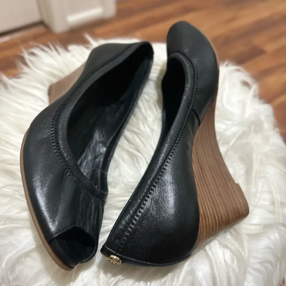 TORY BURCH Elegant Black Wedge Heels SIZE 8